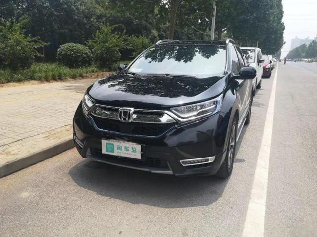 紧凑型SUV的巅峰对决，斯巴鲁森林人和本田CRV，你选谁？-