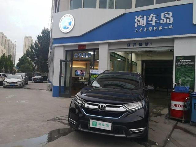 紧凑型SUV的巅峰对决，斯巴鲁森林人和本田CRV，你选谁？-