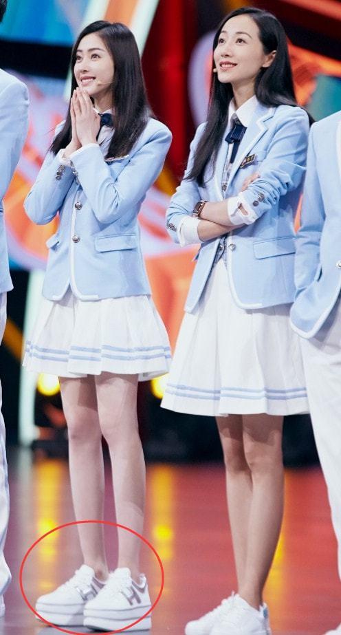 董洁实际身高,董洁真实体重,本文共(4251字) 董洁实际身高,董洁真实体重,本文共(4251字)