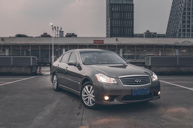 日产没落之前的良心之品，英菲尼迪M35很文雅-