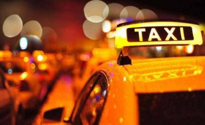 ​出租车起步价多少钱？出租车打表是按时间还是距离