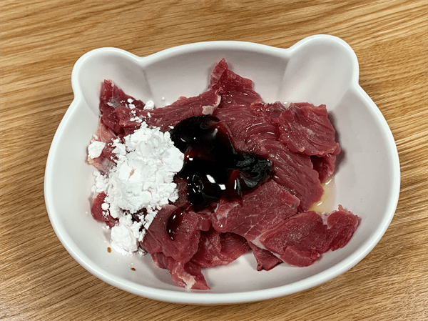 蒸牛肉需要多长时间(牛肉蒸多久能熟)