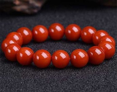 南红属于玛瑙吗