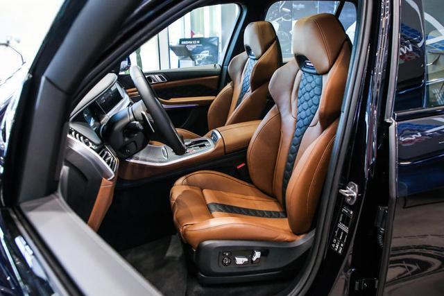 高性能SUV鼻祖再度蜕变 2020款宝马X5 M 指导价143.89万元-