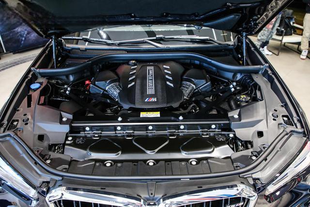 高性能SUV鼻祖再度蜕变 2020款宝马X5 M 指导价143.89万元-