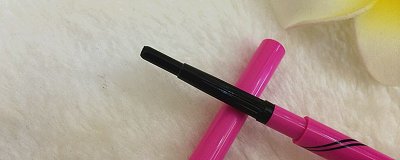 眼线胶和眼线液哪个好