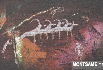 蒙古戈壁岩画图片(世界遗产-蒙古阿尔泰岩画)