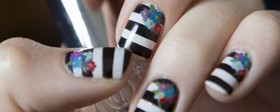 甲油加固胶是在第几层涂