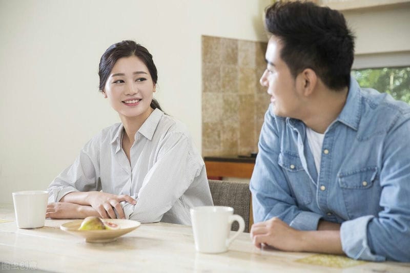 两亲家第一次见面要去女方家里吗-（男女方家长见面谁先去谁家）