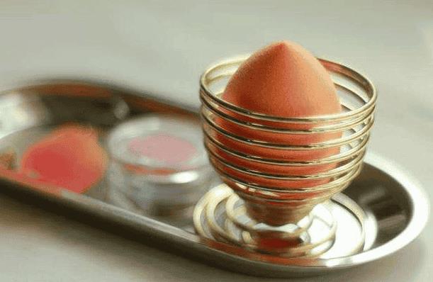 美妆蛋是用一次洗一次吗-(美妆蛋用一次洗一次吗)