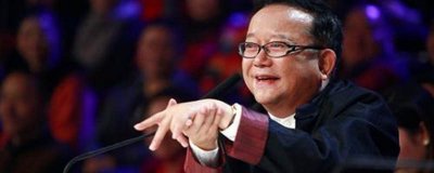 王刚有几个妻子