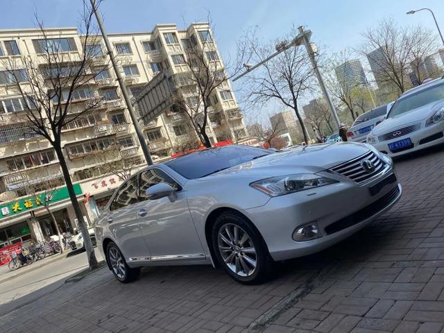 怪兽修车:精心修复一辆09年的雷克萨斯ES350,再现王者风范-