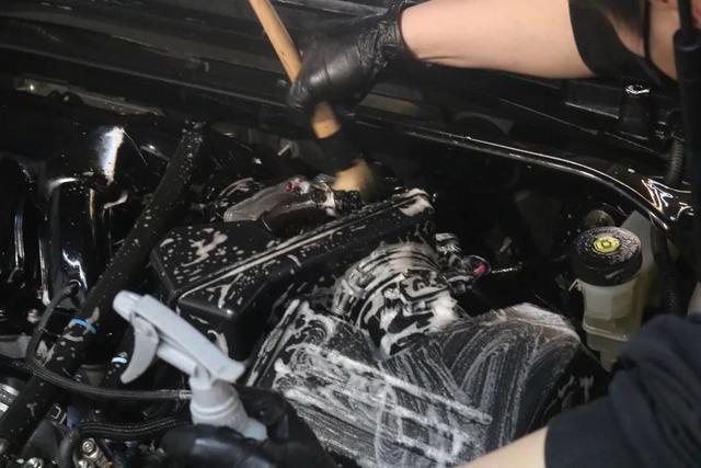 怪兽修车:精心修复一辆09年的雷克萨斯ES350,再现王者风范-