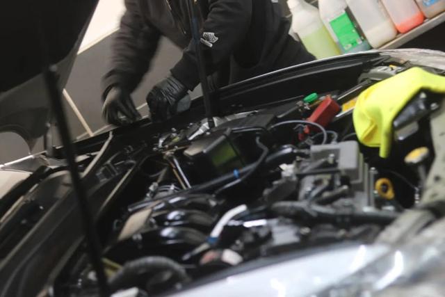 怪兽修车:精心修复一辆09年的雷克萨斯ES350,再现王者风范-