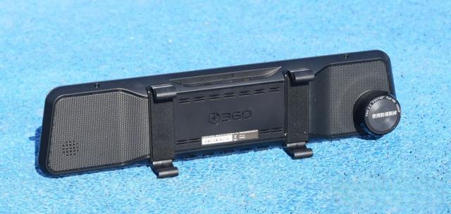 在体验过22款行车记录仪基础上,简单聊聊行车记录仪-