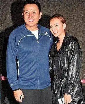 从劈腿到妻子出轨，魏骏杰离婚坦言将终身不再娶，承认愧对滕丽名