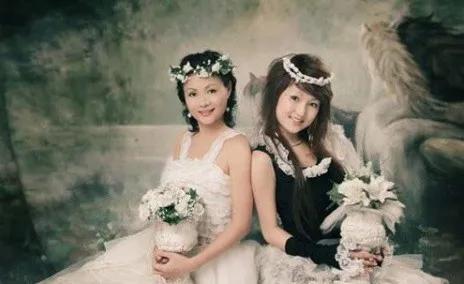 炫富达人郭美美,每次交易大赚5万,王干爹直呼:她是我的噩梦!