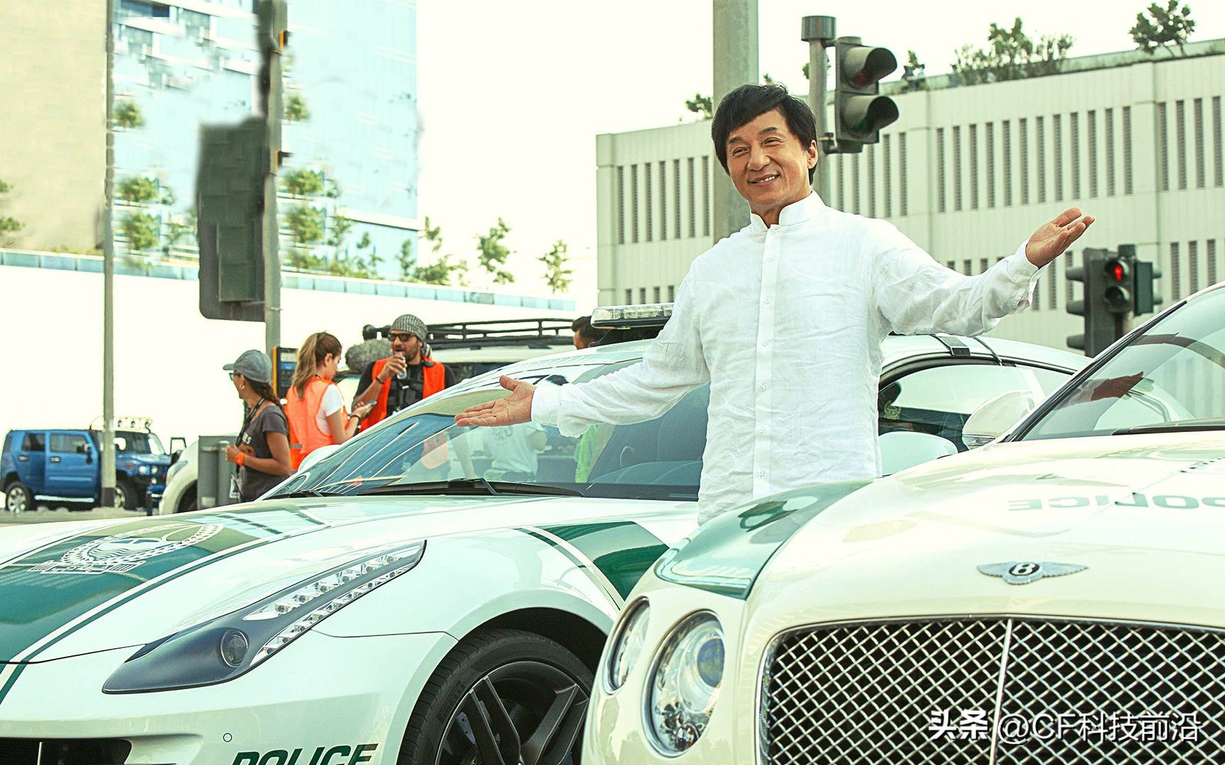 拥有私人飞机的10位明星，有人是隐藏的富豪，有人买得起却开不起