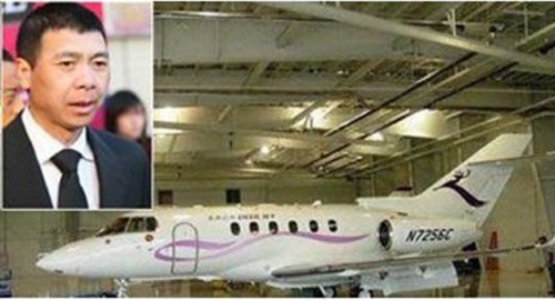 拥有私人飞机的10位明星，有人是隐藏的富豪，有人买得起却开不起