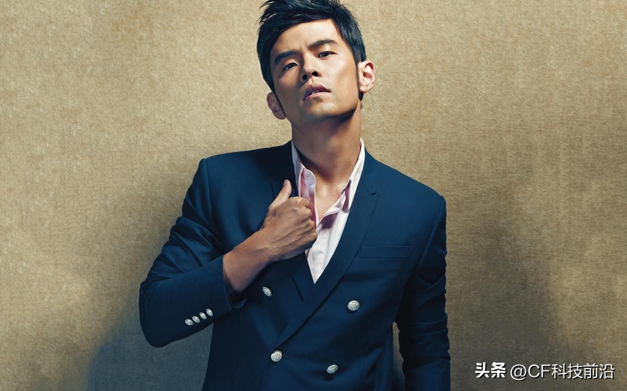 拥有私人飞机的10位明星，有人是隐藏的富豪，有人买得起却开不起