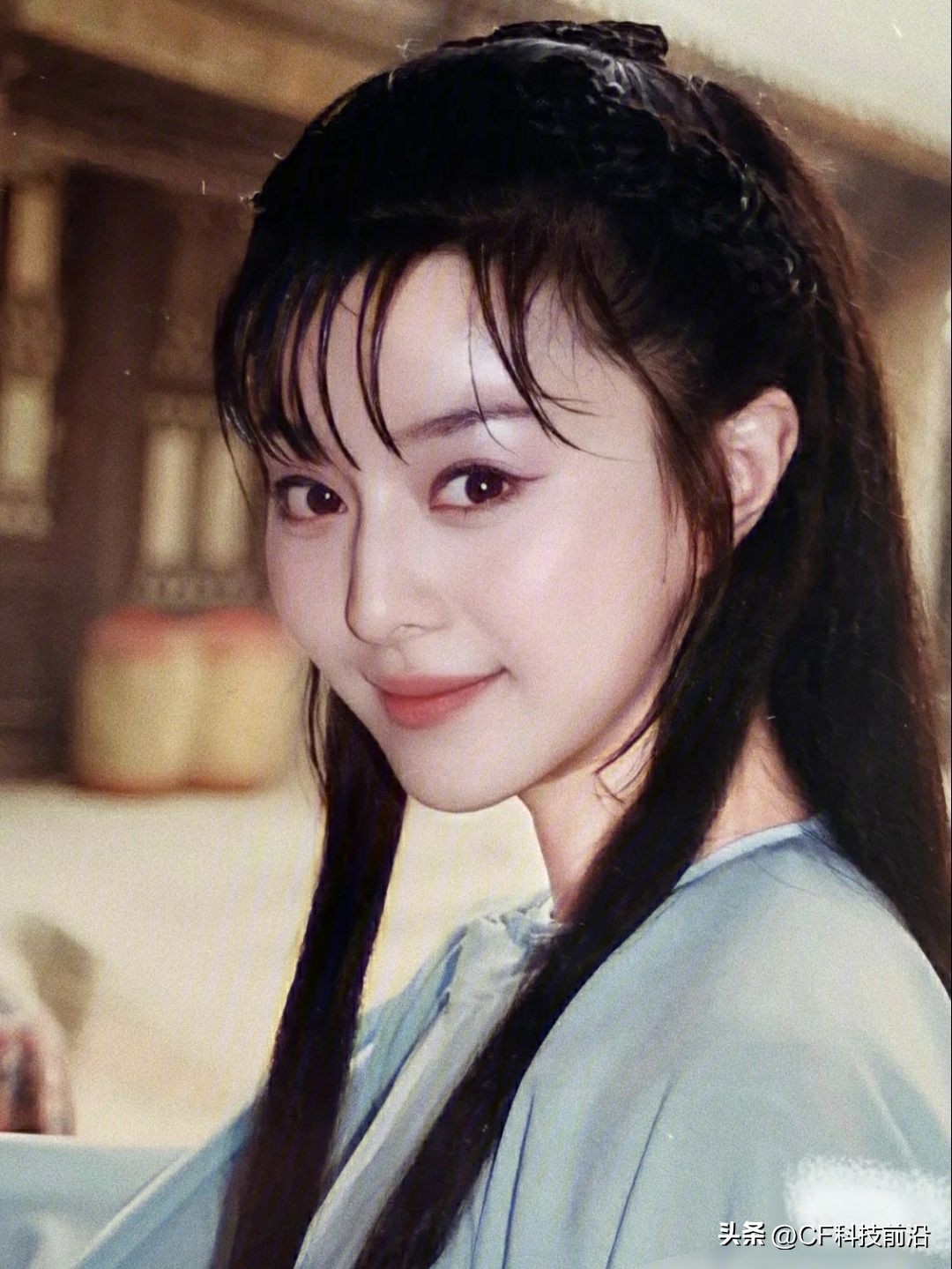 拥有私人飞机的10位明星，有人是隐藏的富豪，有人买得起却开不起