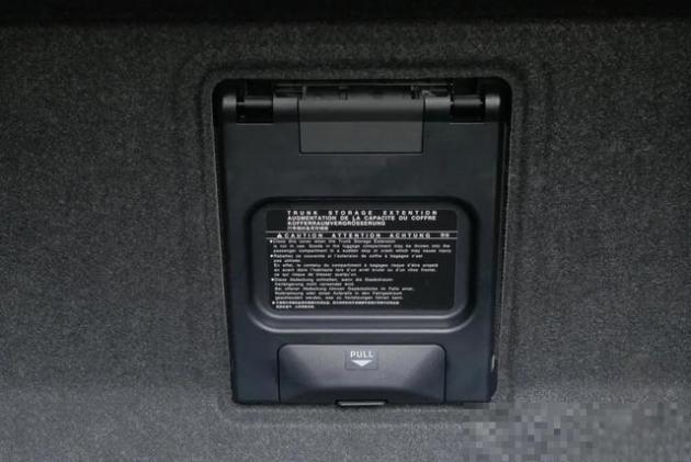 二手雷克萨斯IS250：“冻龄”神车，好开又优雅-