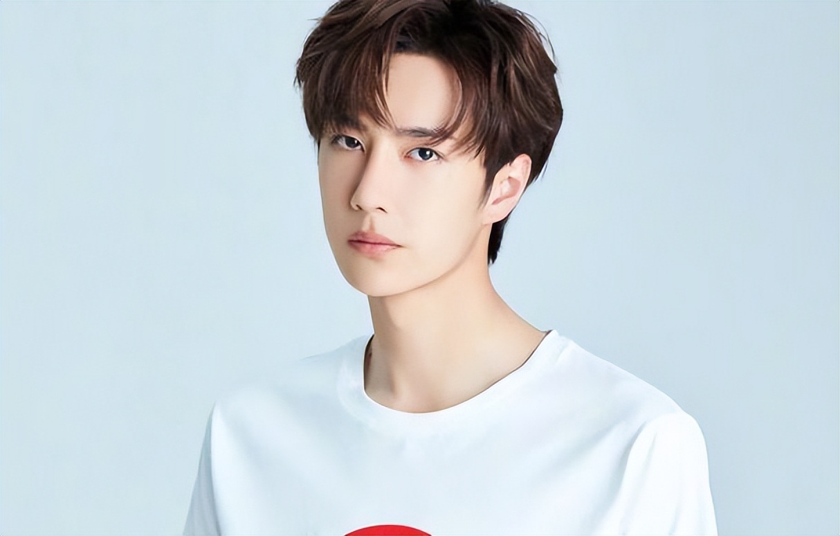 朝阳群众又立功！曝某顶流男星嫖娼被抓，知情人士透露更多信息