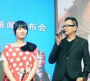 清纯的脸狂野的心,在男人堆里游刃有余,“装纯玉女”金莎现形记