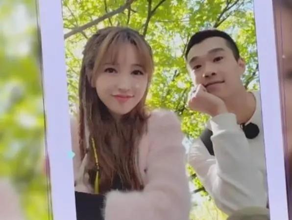 清纯的脸狂野的心,在男人堆里游刃有余,“装纯玉女”金莎现形记