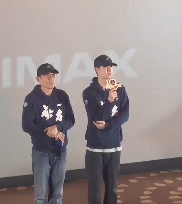 绝望的文盲能演好戏吗?央视网下场痛批,内娱遮羞布终被揭开!