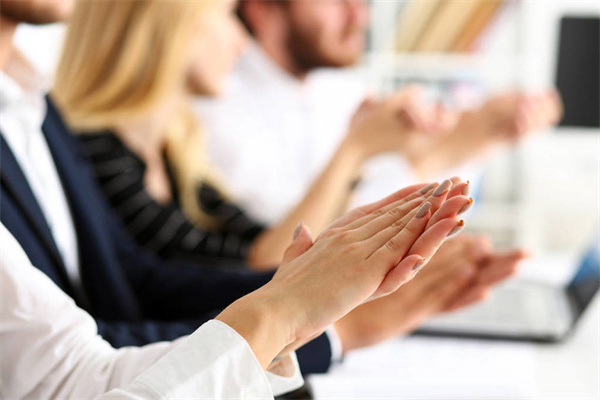 小花电视剧介绍(小花电视剧简介)_260373