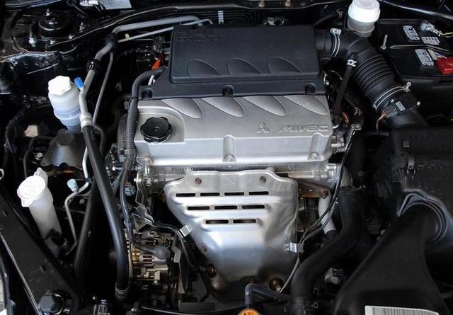 想入手廉价二手跑车，别只盯着酷派了，这台三菱其实更加合适！-