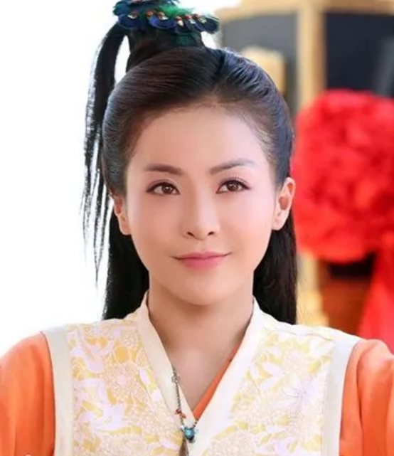 神似张柏芝的贡米跑去整容了!曾经的神颜如今模样大变,让人唏嘘