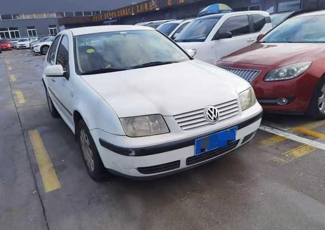 请问1万元以内可以买什么样的二手车?-