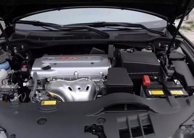 4万买了台08年的丰田凯美瑞二手车，车主：车子真的开不坏！-