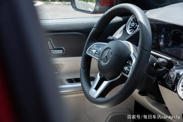 试驾归来，为什么说奔驰EQA最适合都市一族？-