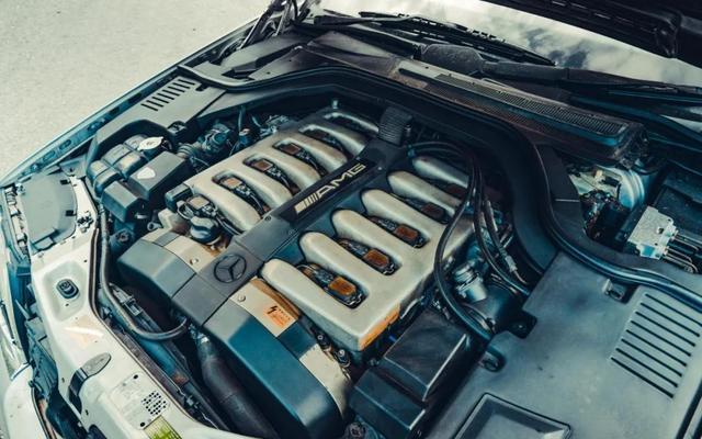 再快的86也追不上!这部奔驰S600 AMG响似F1,不到100辆极罕有!-