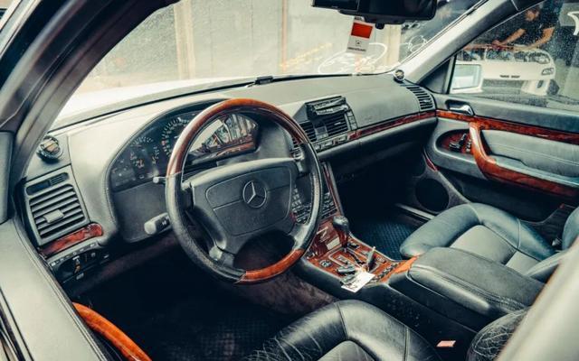 再快的86也追不上!这部奔驰S600 AMG响似F1,不到100辆极罕有!-