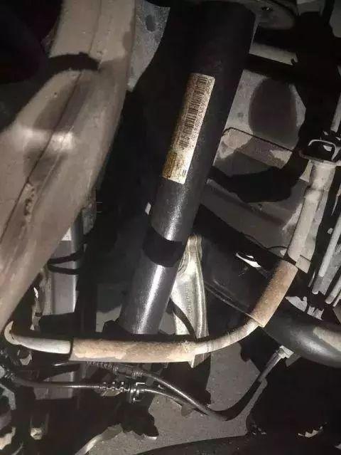 奔驰再漏油，又是利之星！保密协议？这次的处理耐人寻味……「饮茶论道」-