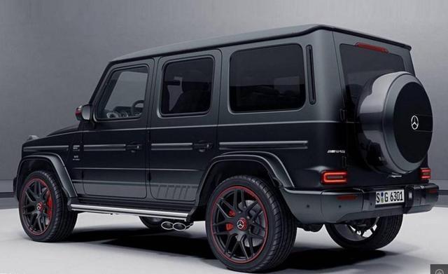 奔驰大G又火了!故宫门前搞摆拍,网友:谁允许进的?-