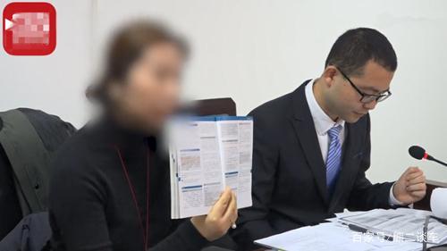 44万奔驰车轱辘装反，车主要求4S赔181万，4S：可以给换4条轮胎！-