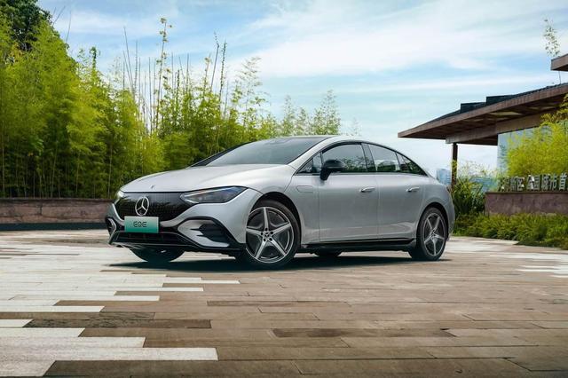奔驰豪华电动车EQE EQ3宣布调价，最高调价23万元-