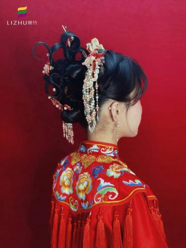 中式新娘发型教程(中式新娘发型特点)-第2张图片-