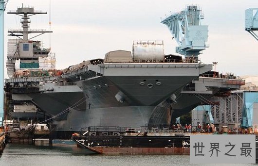 美国福特号航空母舰究竟有多强，一次性扫平一个中等国家