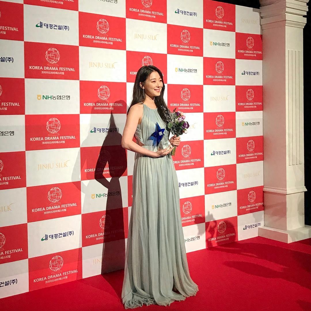 组图：韩国新晋女星赵友利