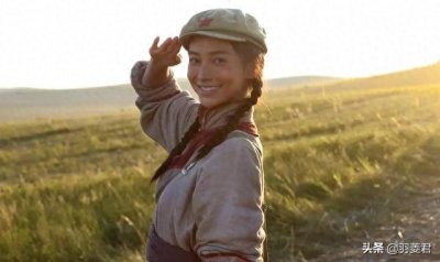 《鬼吹灯》里丁思甜是怎么死的,与电影《寻龙诀》设定有何不同?