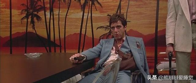 阿尔帕西诺有什么好电影(阿尔帕西诺演的都是黑帮片)(4)