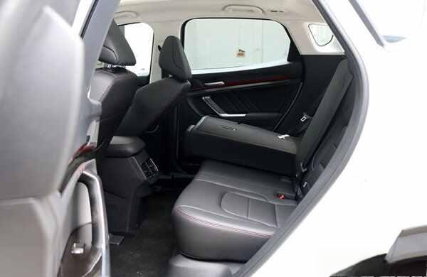 H4为什么卖得那么差?哈弗H4怎么样值得买吗-