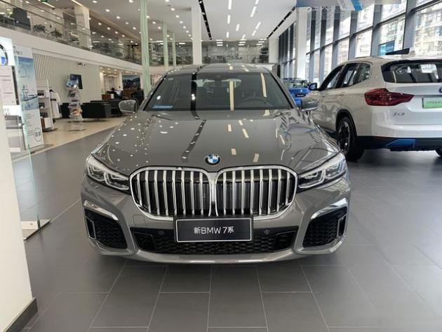 2021款的宝马730LI这台轿车怎么样？目前全车上路大概要多少钱？-