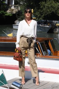 空乘丝巾的20种系法